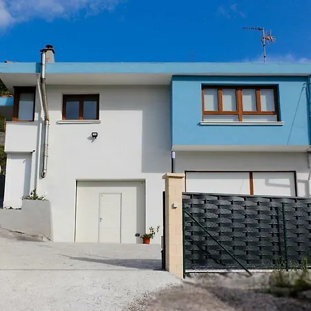 Bluehousesopela *