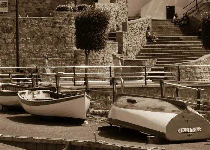 Bluehousesopela Holiday home *